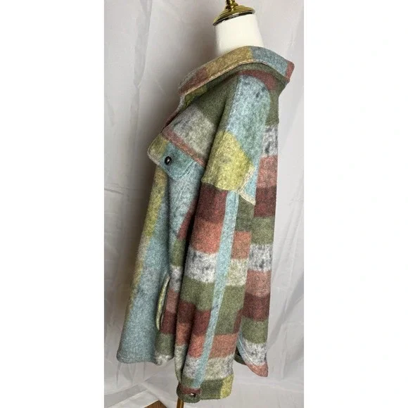 BiBi Brushed Plaid Women Shacket Sz L Soft Fleece Lime Multi Sold Out On Buckle - Picture 2 of 6